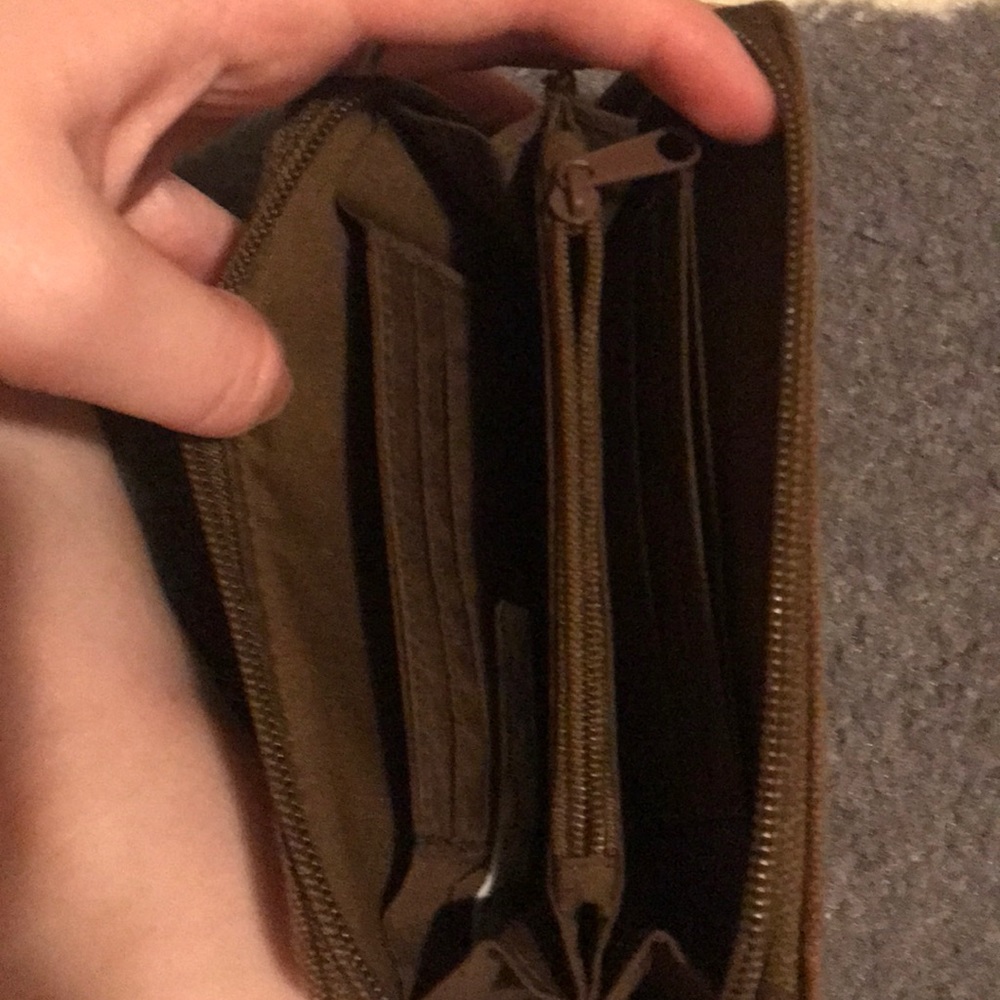 Wallet - Picture 2 of 4